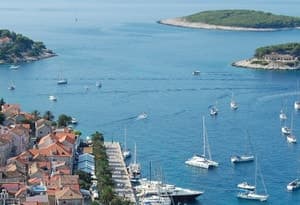 Hvar (ville)